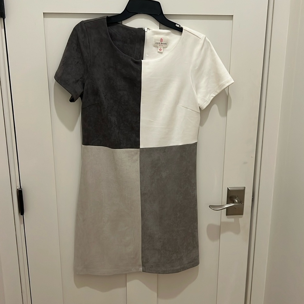 Sued color block shortsleeve women’s dress